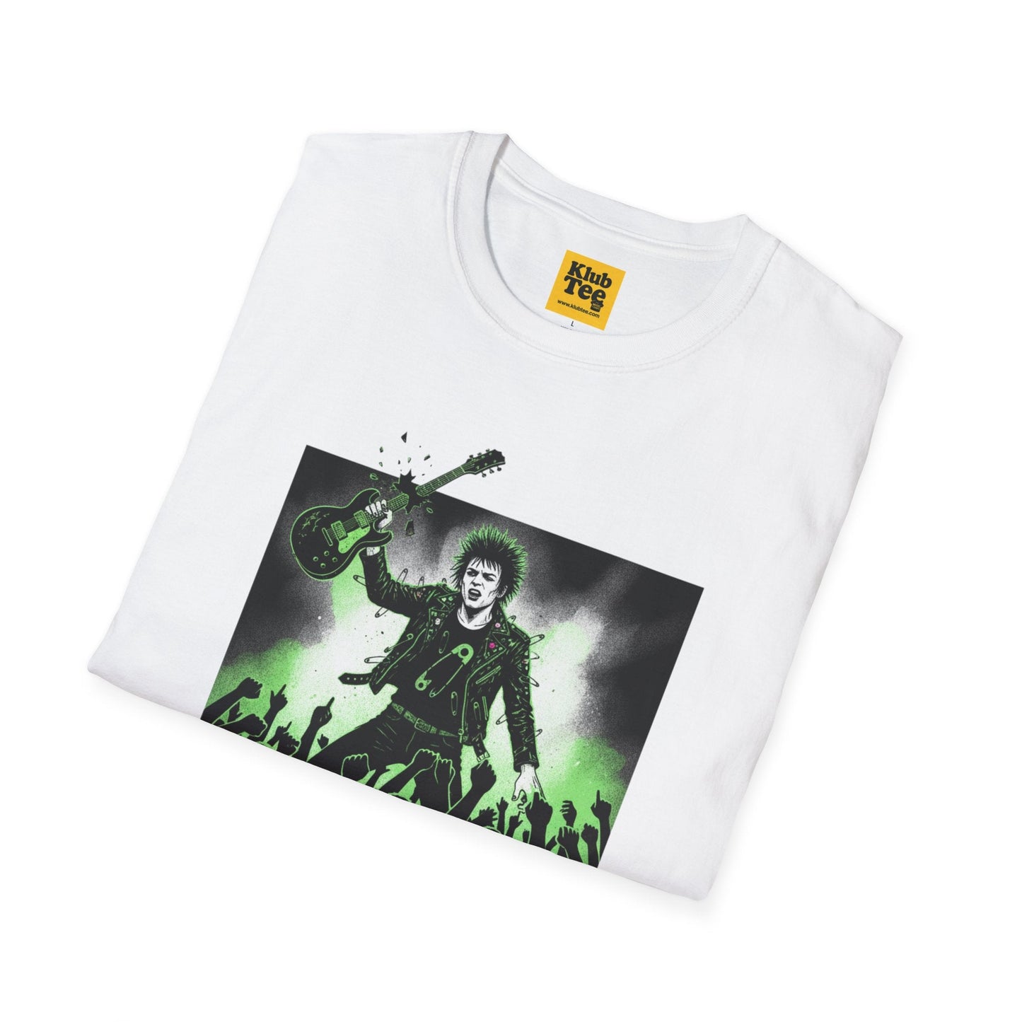 Punk Ain't Dead T-Shirt | Retro Punk Rock Graphic