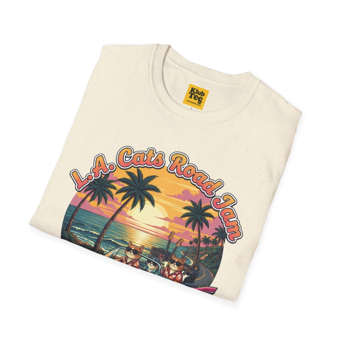 Retro LA Beach Vibes T-Shirt - Summer Vacation Tee