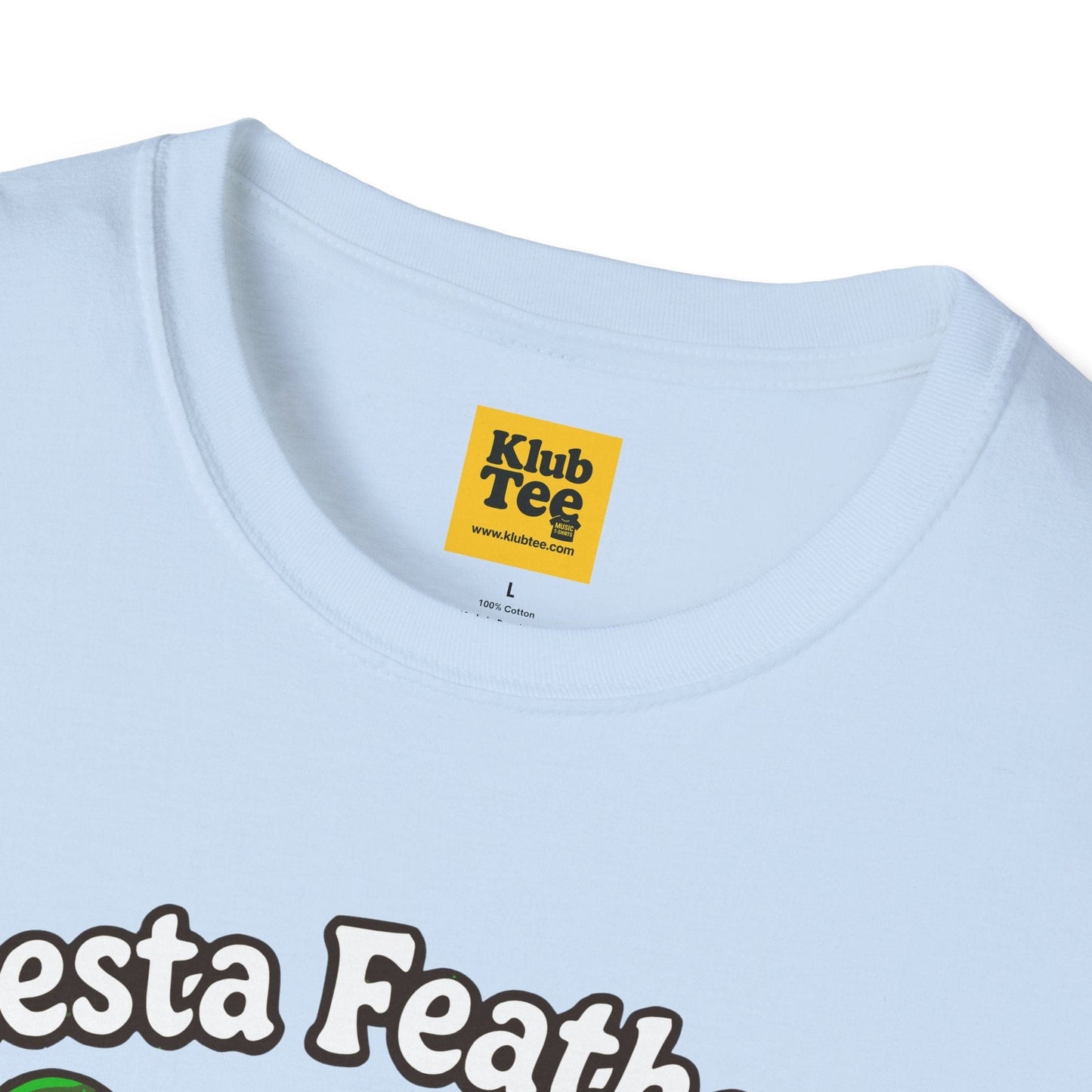 Fiesta Feathers T-Shirt - Tropical Parrot