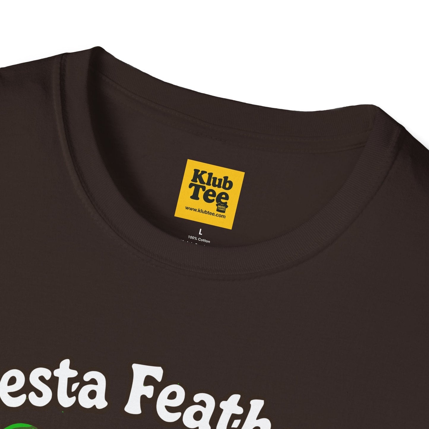 Fiesta Feathers T-Shirt - Tropical Parrot