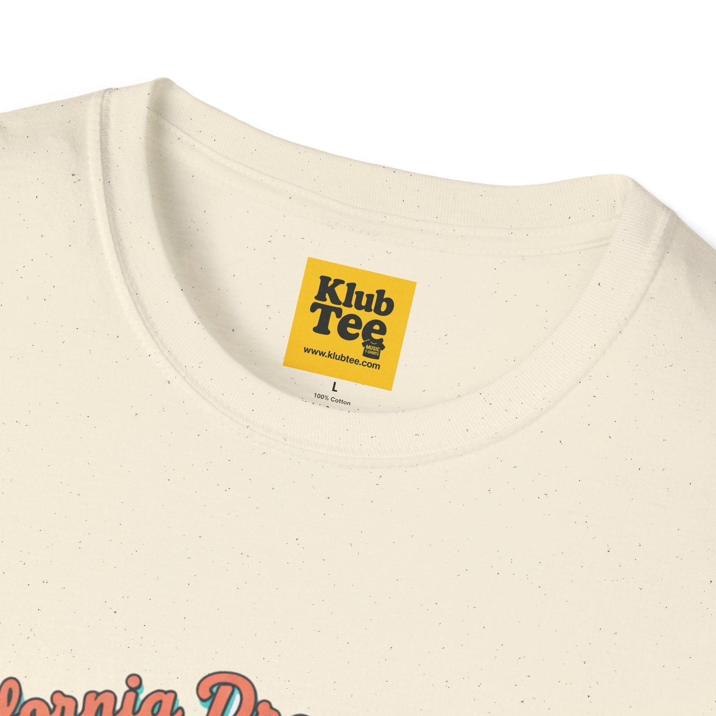 California Dreamin' Surf T-Shirt - Beach Vibes Tee