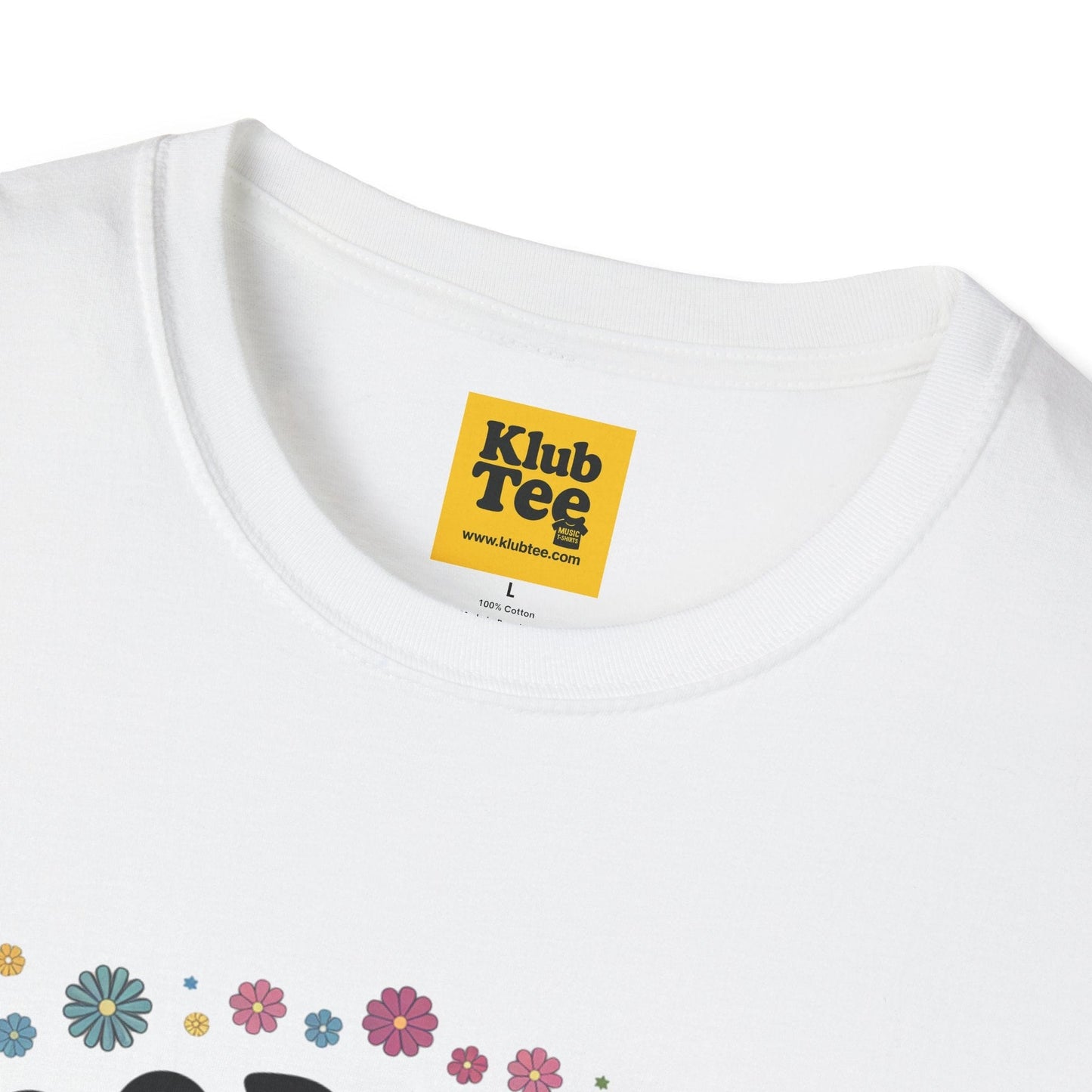 Woodstock Never Ends T-Shirt | Retro Guitar Festival Tee