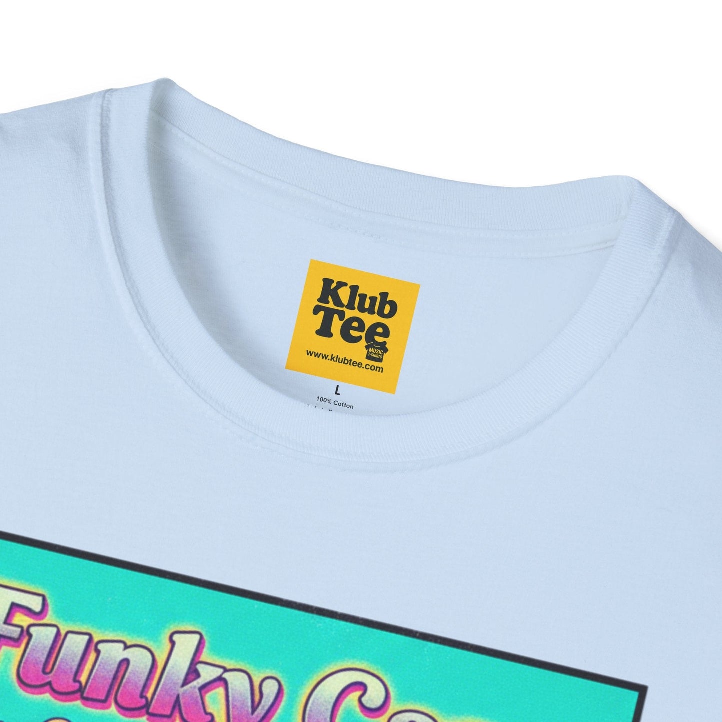 Funky Capybara Vibes T-Shirt - Retro Beach Skateboard Tee